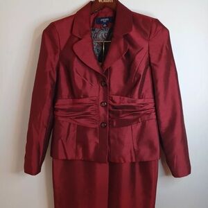Jones New York 2 Pc Skirt Suit 10 Dark Cherry Red Single Breast Button Jacket